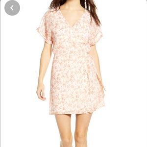 All in favor Simone floral Wrap front  Mididress